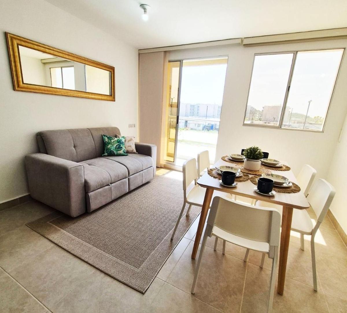 Refugio Cerca Del Mar Con Piscina Y Aire Acondicionado, Ideal 6 *